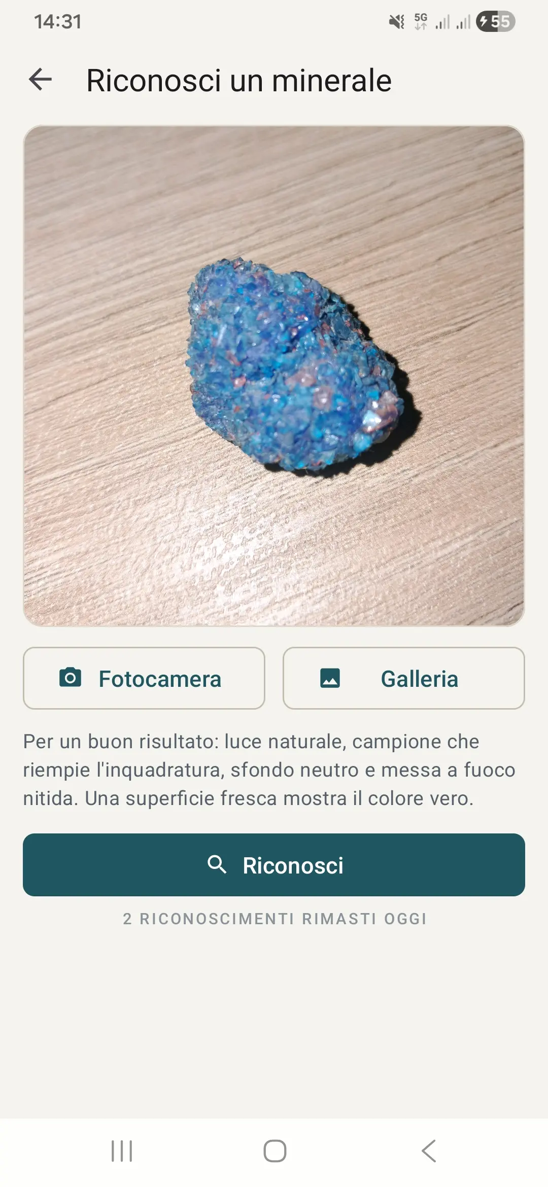 Riconoscimento di un minerale da una foto con l'IA di GeoCrystal